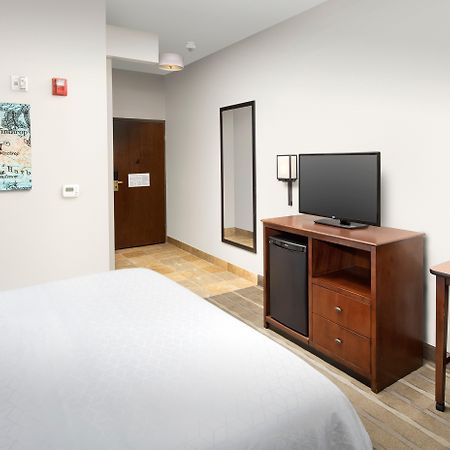 Holiday Inn Express Boston North-Woburn By Ihg Экстерьер фото