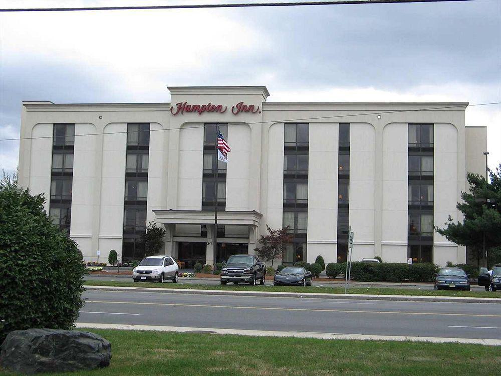 Holiday Inn Express Boston North-Woburn By Ihg Экстерьер фото