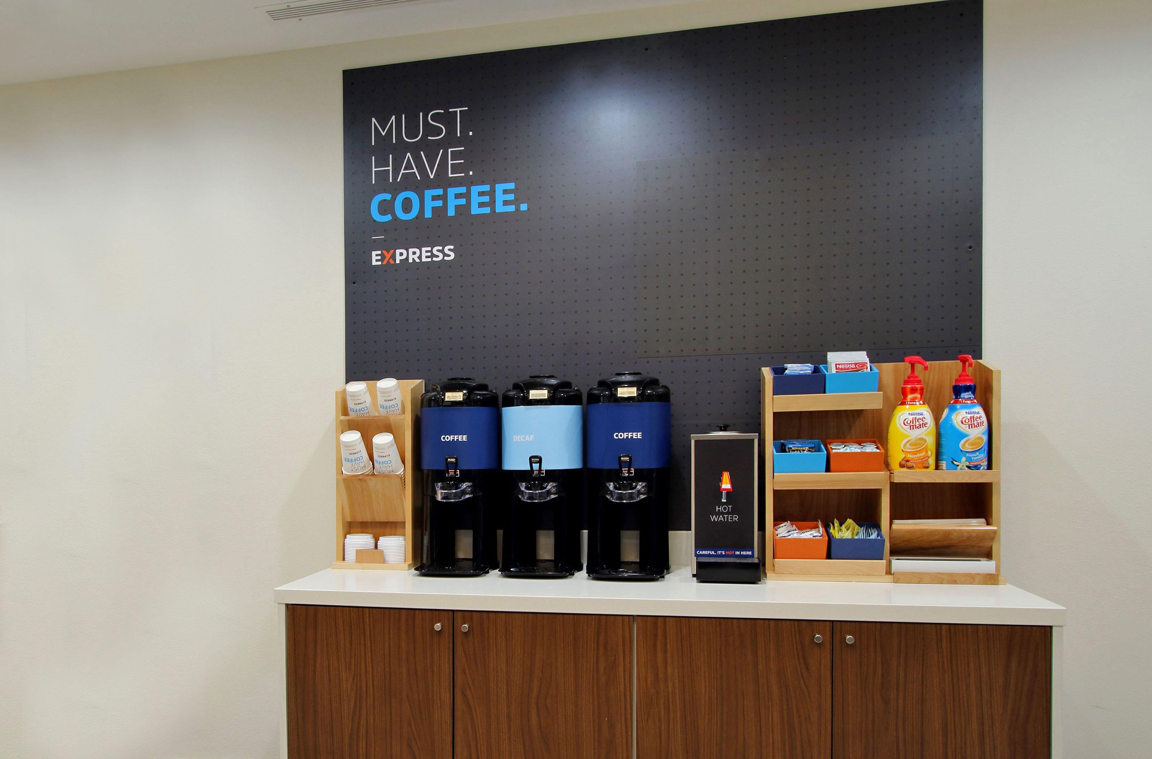 Holiday Inn Express Boston North-Woburn By Ihg Экстерьер фото