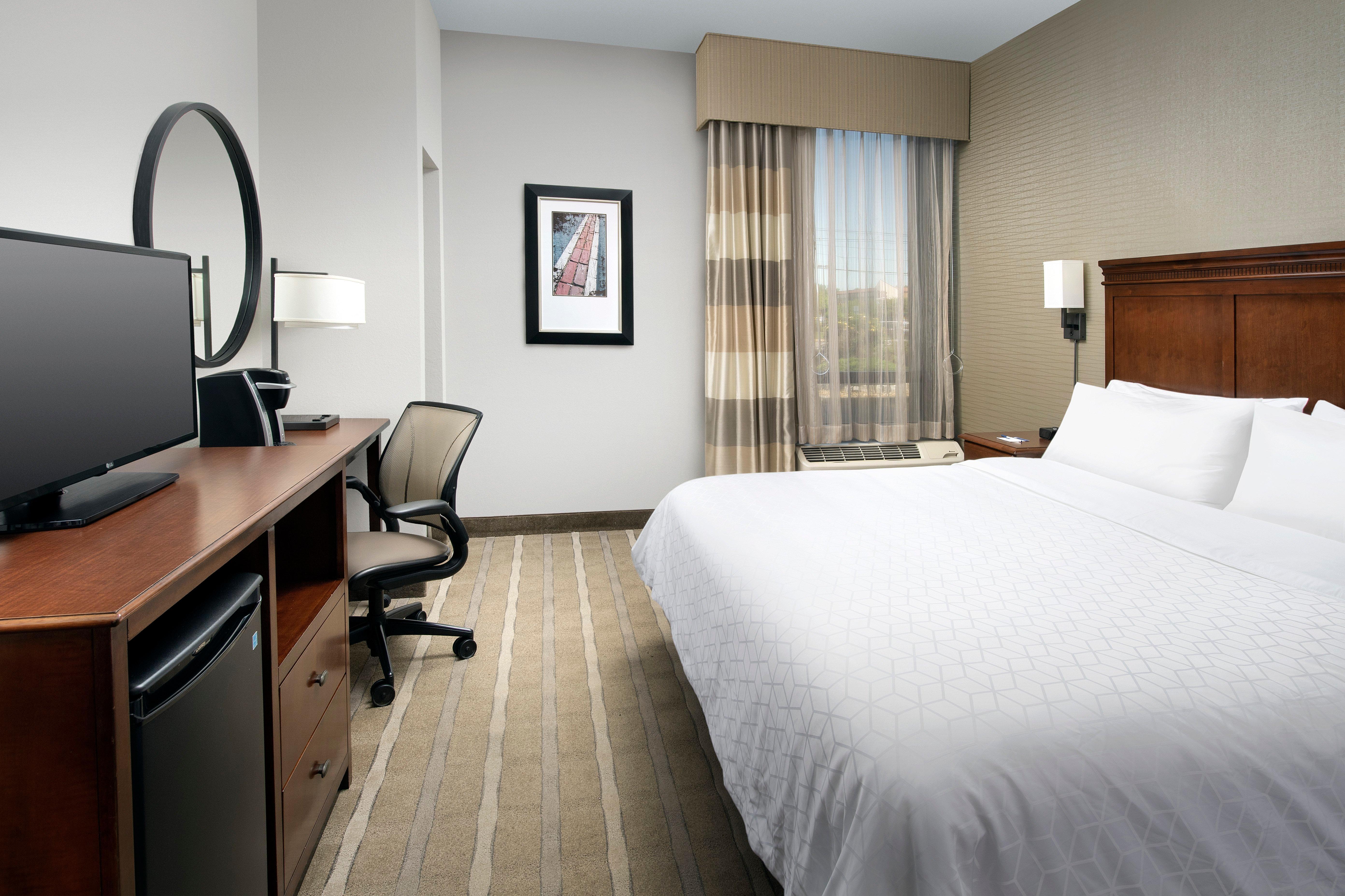 Holiday Inn Express Boston North-Woburn By Ihg Экстерьер фото
