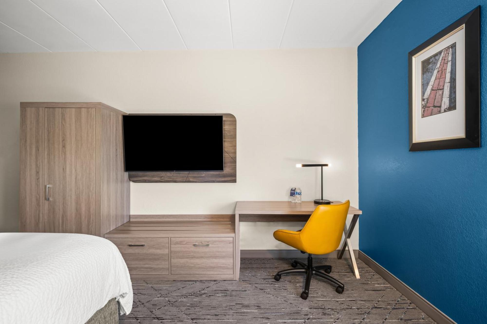 Holiday Inn Express Boston North-Woburn By Ihg Экстерьер фото