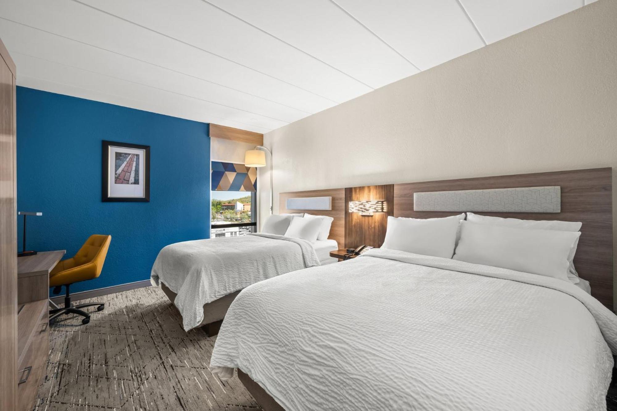 Holiday Inn Express Boston North-Woburn By Ihg Экстерьер фото